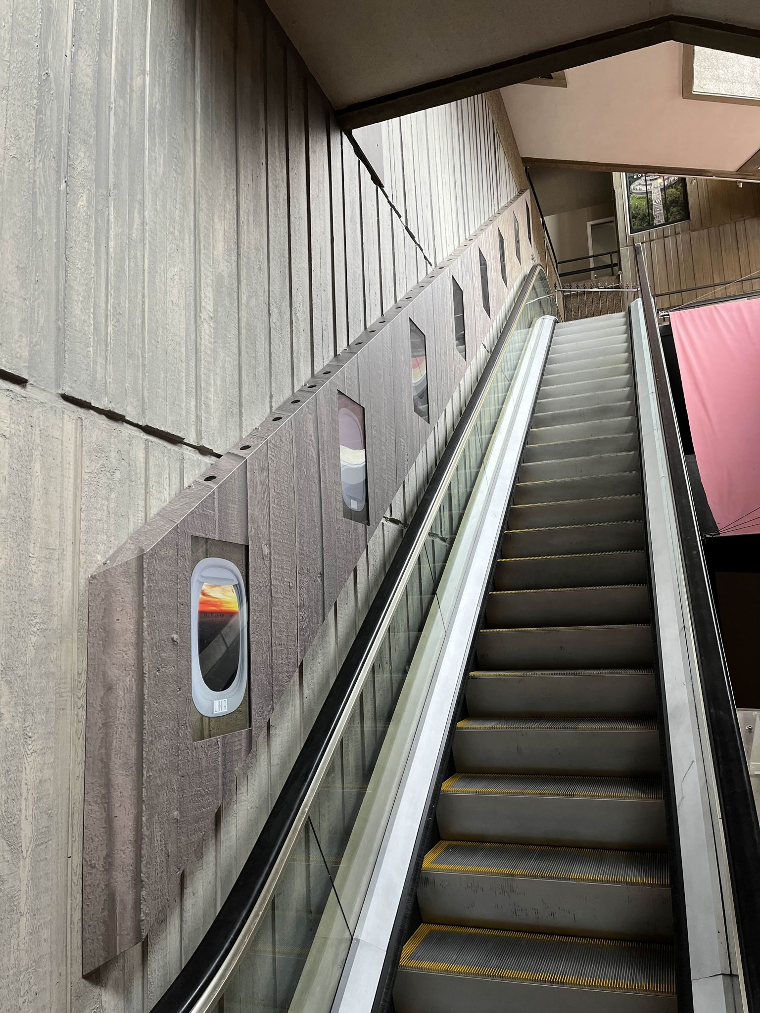 Cathay Pacific – Gillian Lynne Theatre Installation